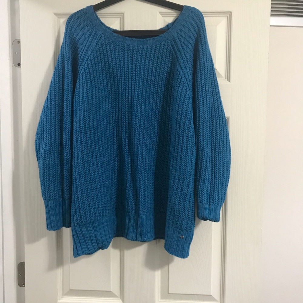 American Eagle sweater